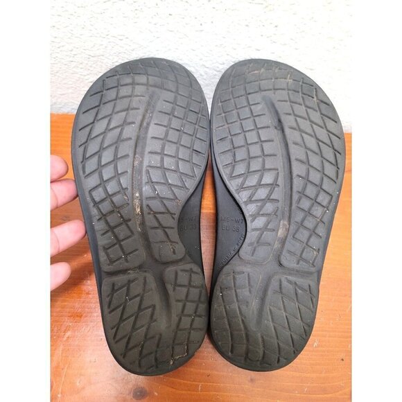 Oofos OOahh Recovery Slides Unisex Size 7W 5M Black Comfy Sandals - Picture 7 of 9